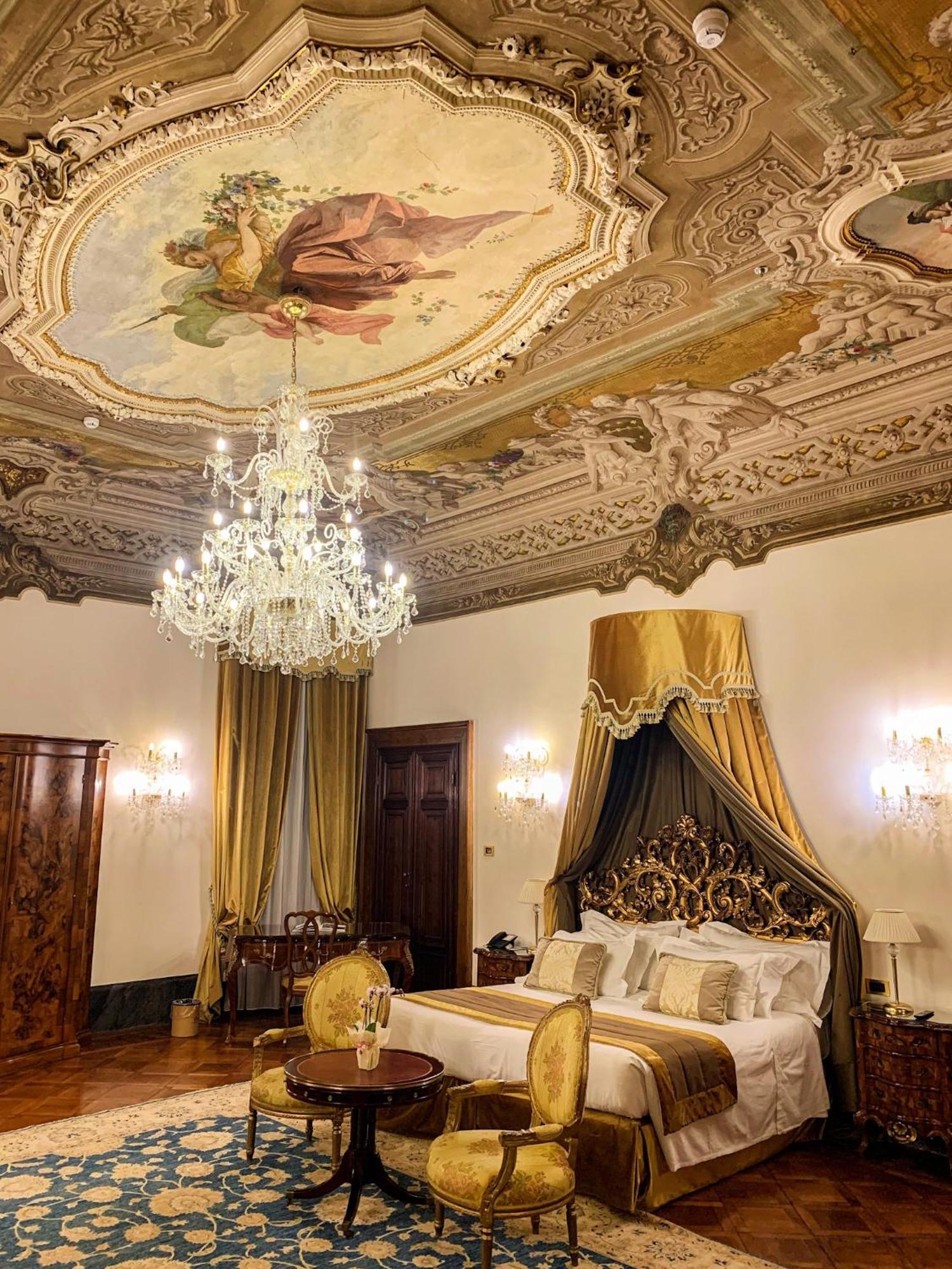 Ai Cavalieri Di Hotel 4*