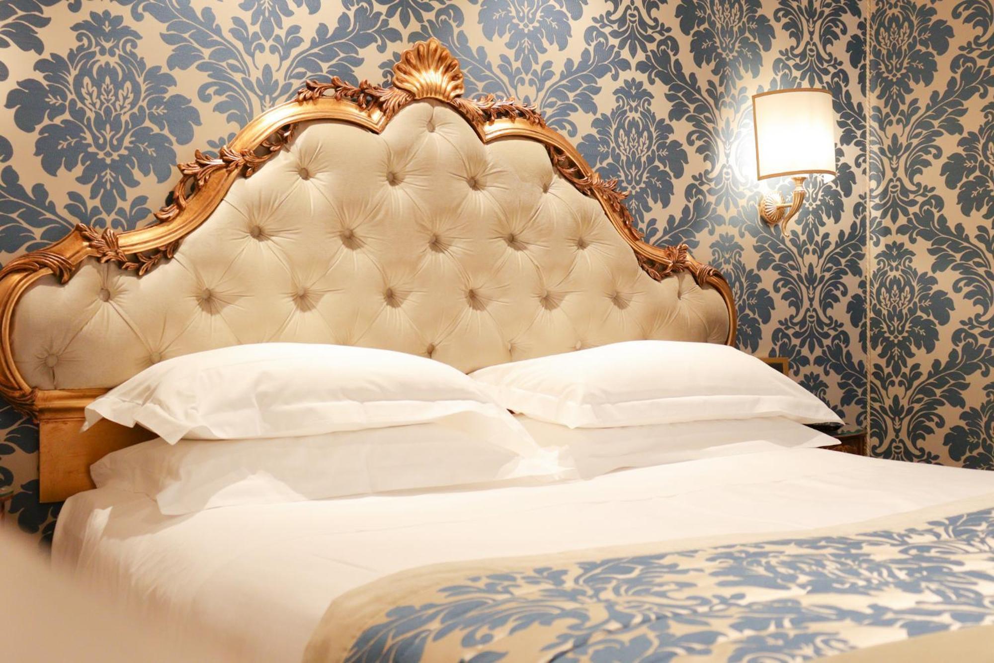 Ai Cavalieri Di Hotel