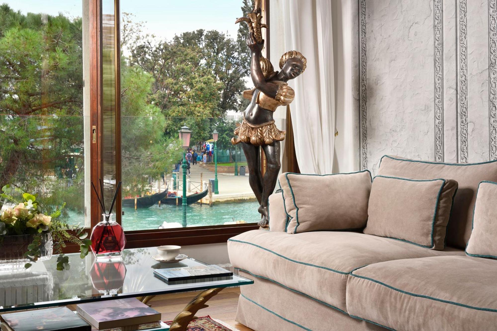 Swan Dolcevita Prestige - Canal View & Exclusive Experience * Venise