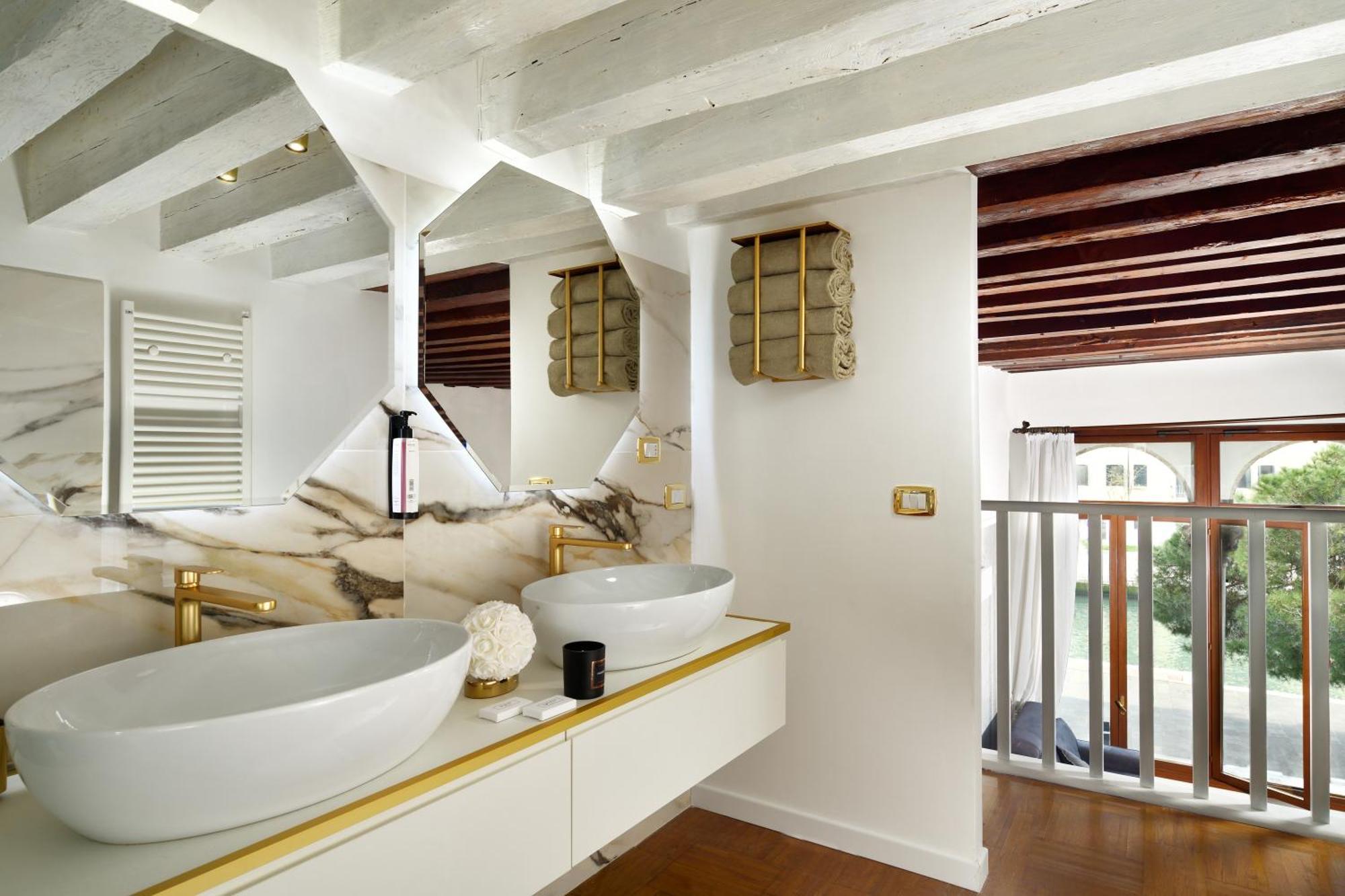 Appartement Swan Dolcevita Prestige - Canal View & Exclusive Experience *