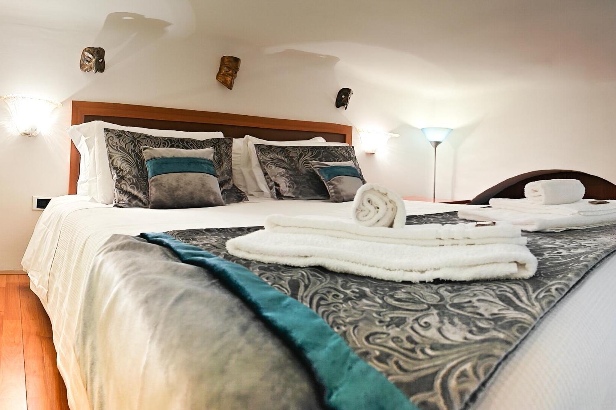 Casa Bruver Biennale Apartment