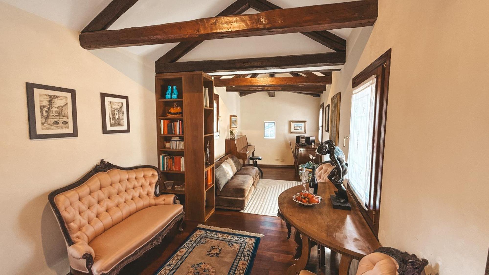 Appartement Attic Terrace San Square View *