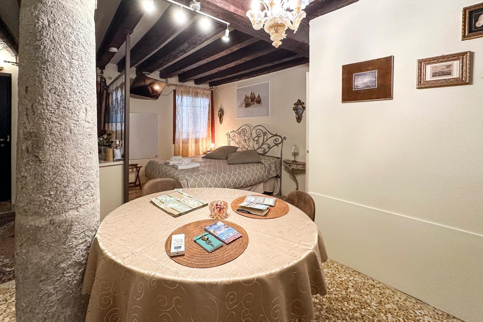 Historical Flat In Cannaregio, Venedig