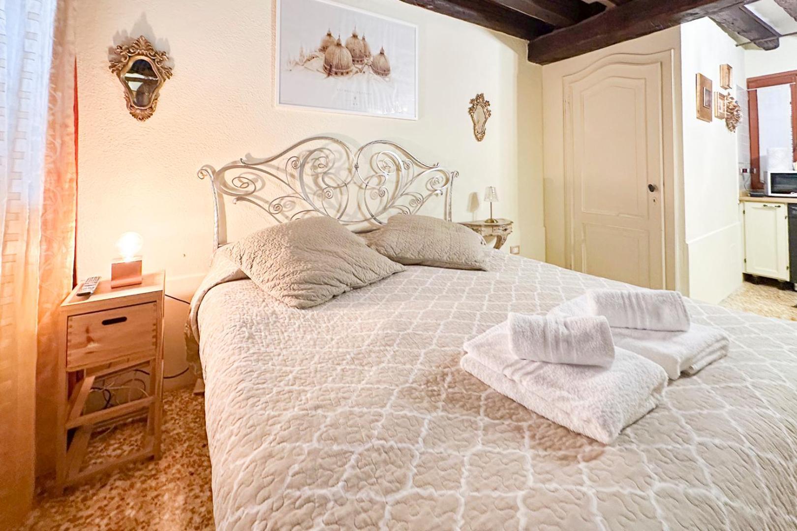 Historical Flat In Cannaregio, Apartment