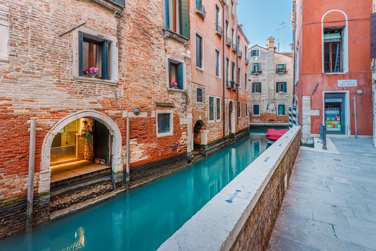 Appartamento Canal View San Marco Rialto - Dogaressa Palace 1872 *