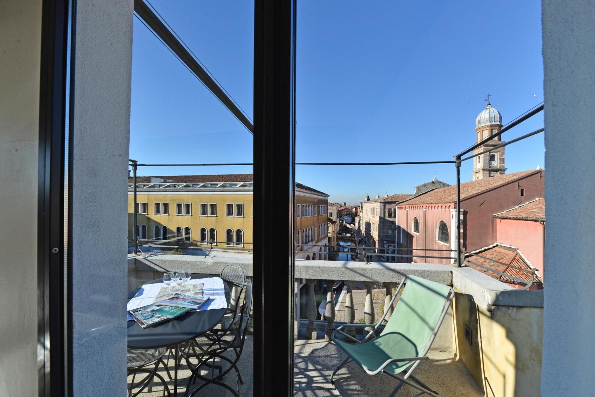 Appartamento Homes & Holidays *