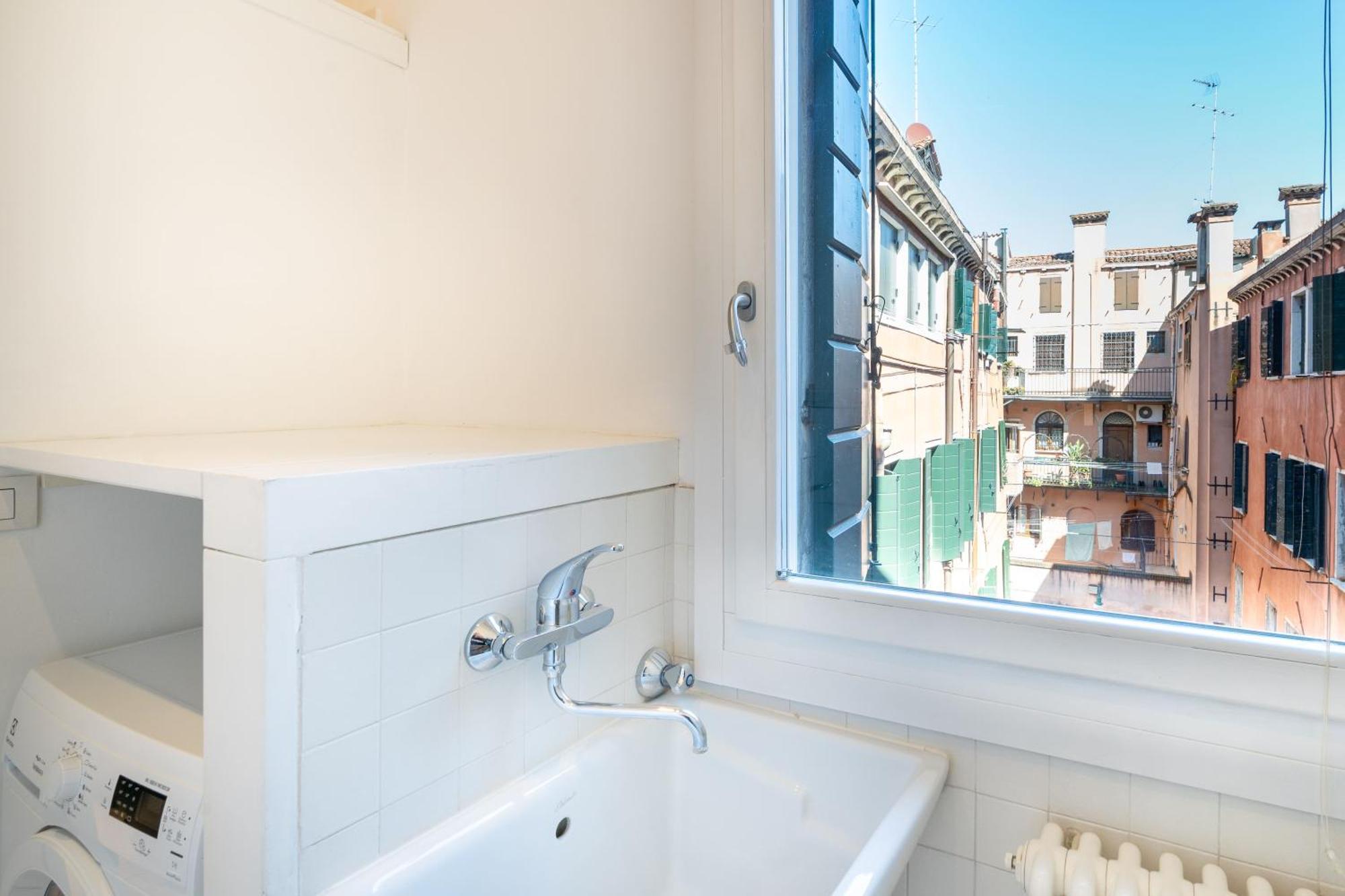 Appartement In The Center Of Near The Rialto Bridge Venise