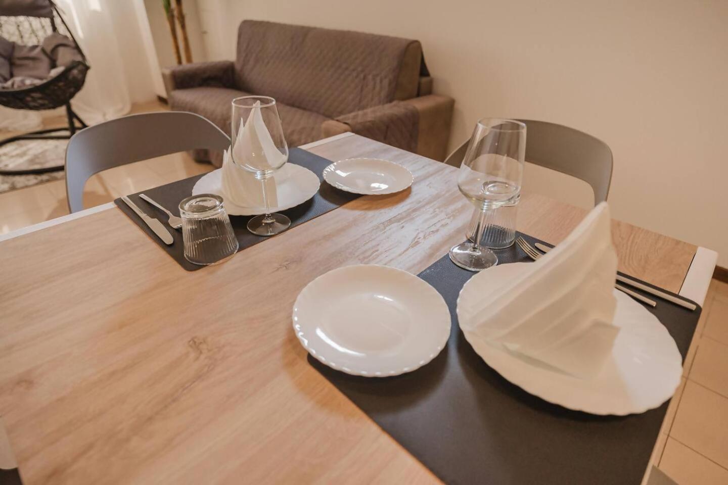 Appartement Unico 8 A 700mt Dalla Stazione *