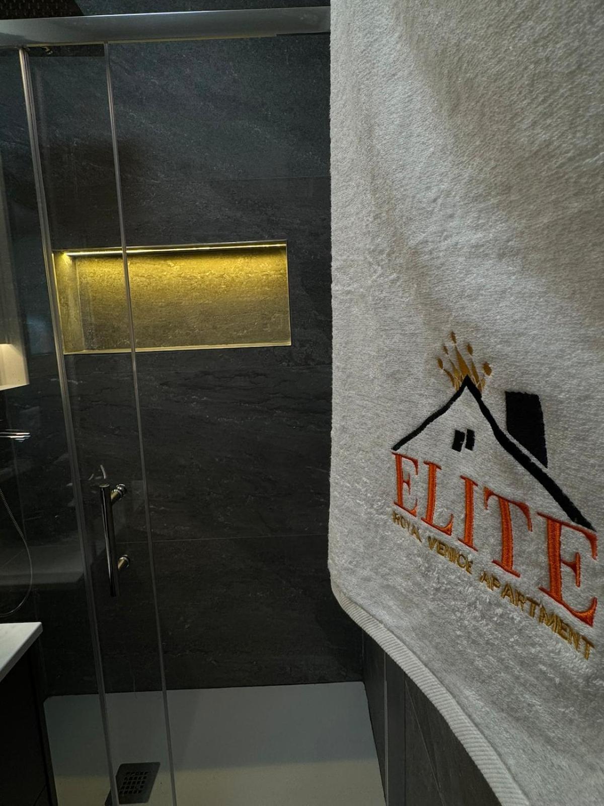 Elite Royal * Venise