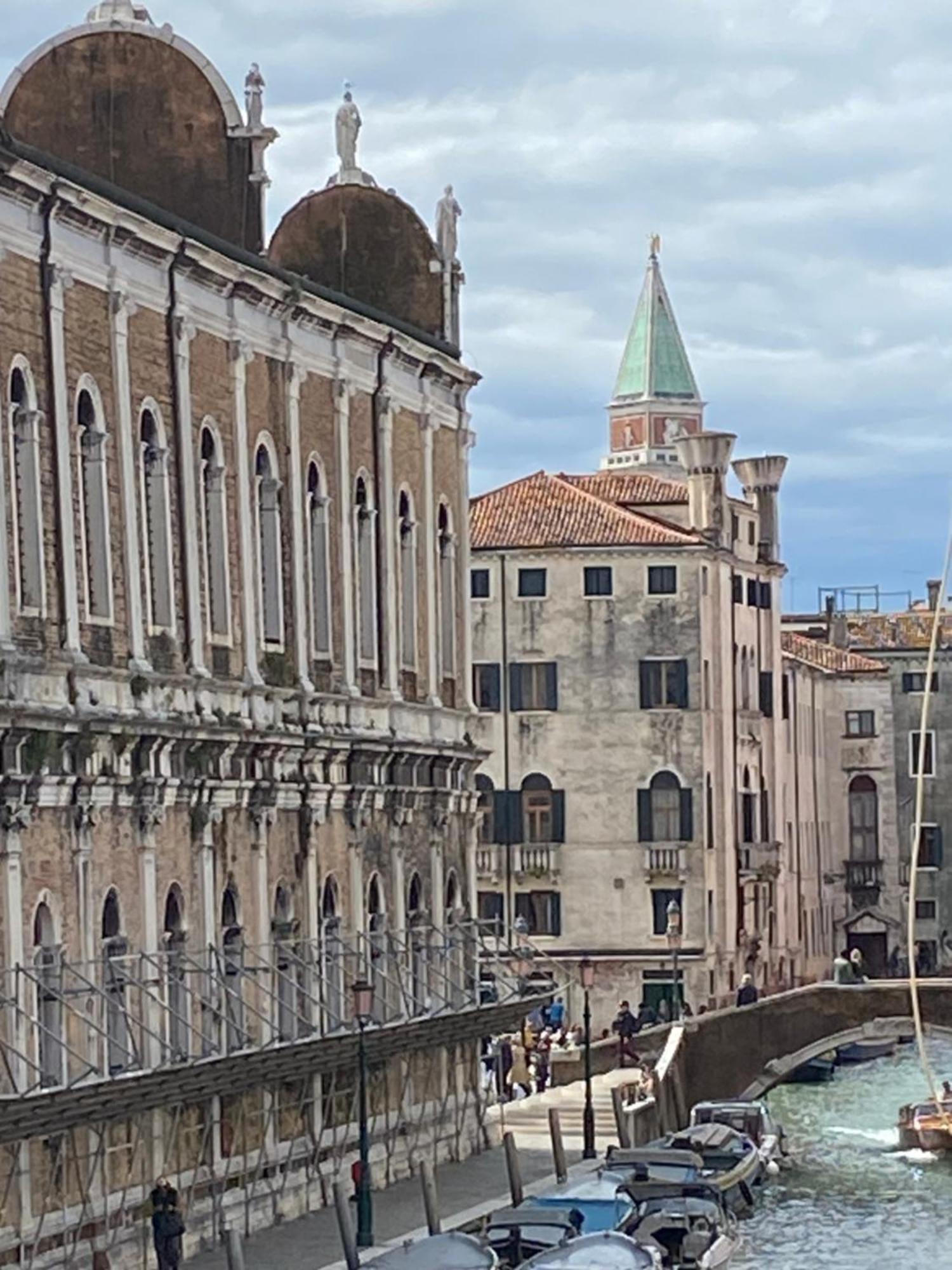 Residenza Stardust With Canal View Venise