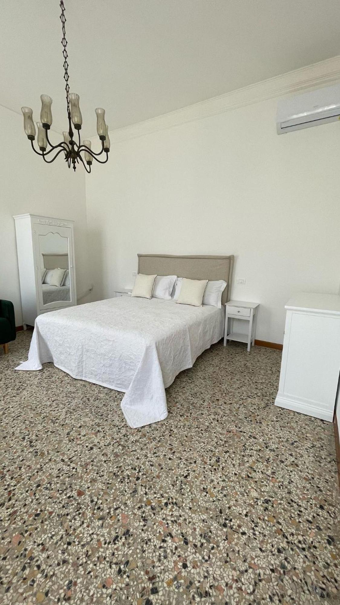 Appartement Residenza Stardust With Canal View Venise