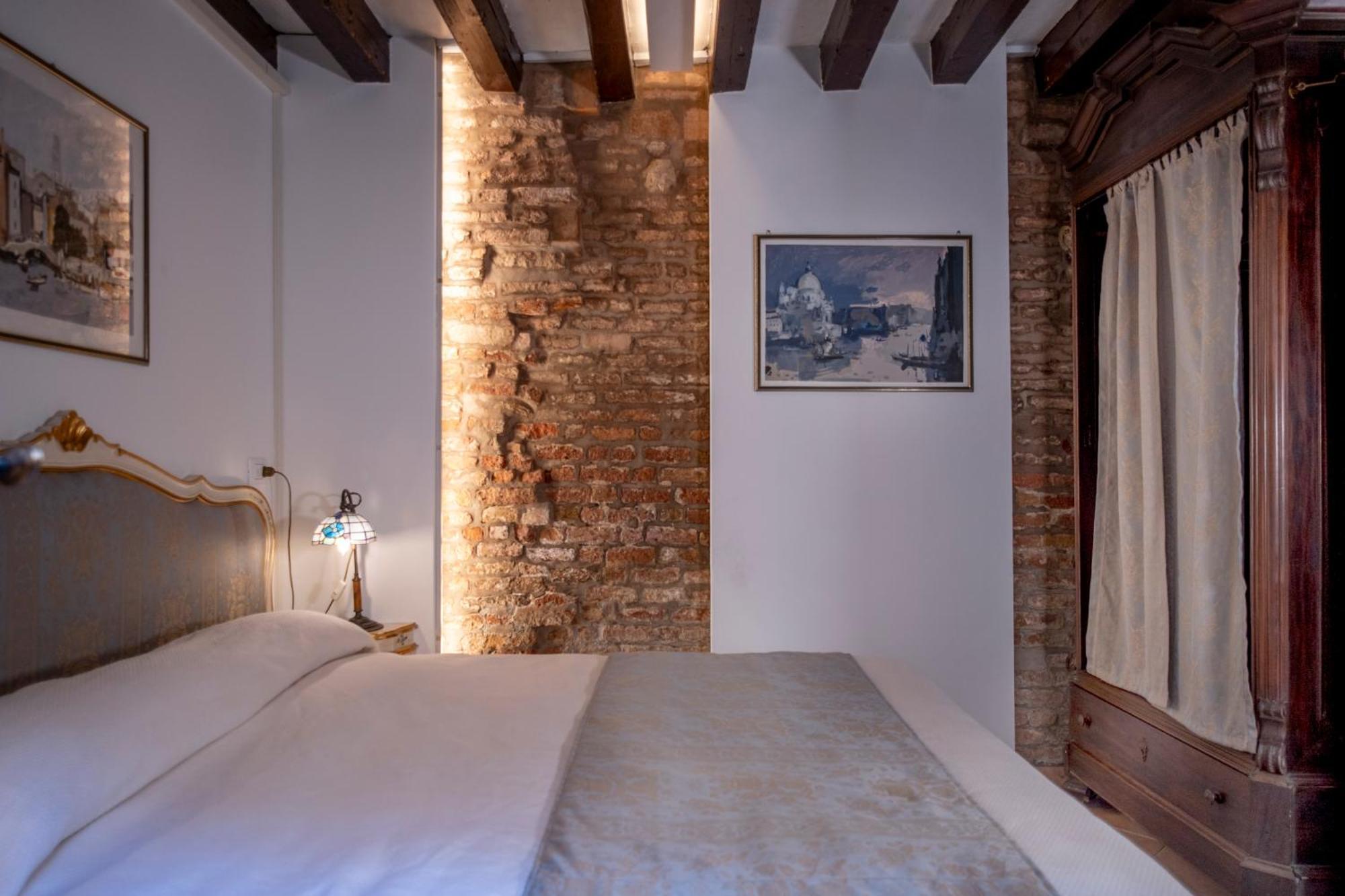 Bragozzo Ai Miracoli Venise