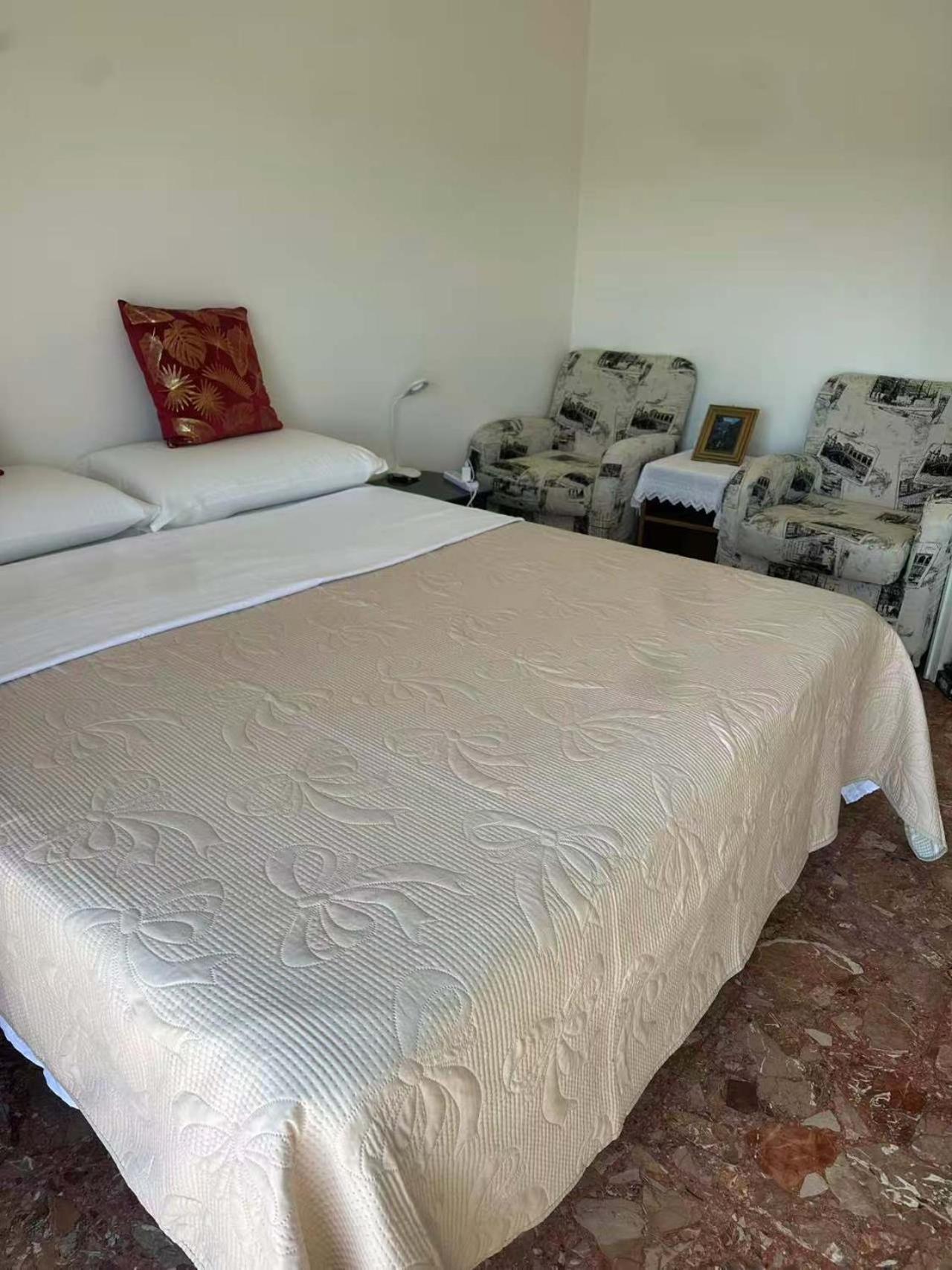 Stazione Lina House Homestay