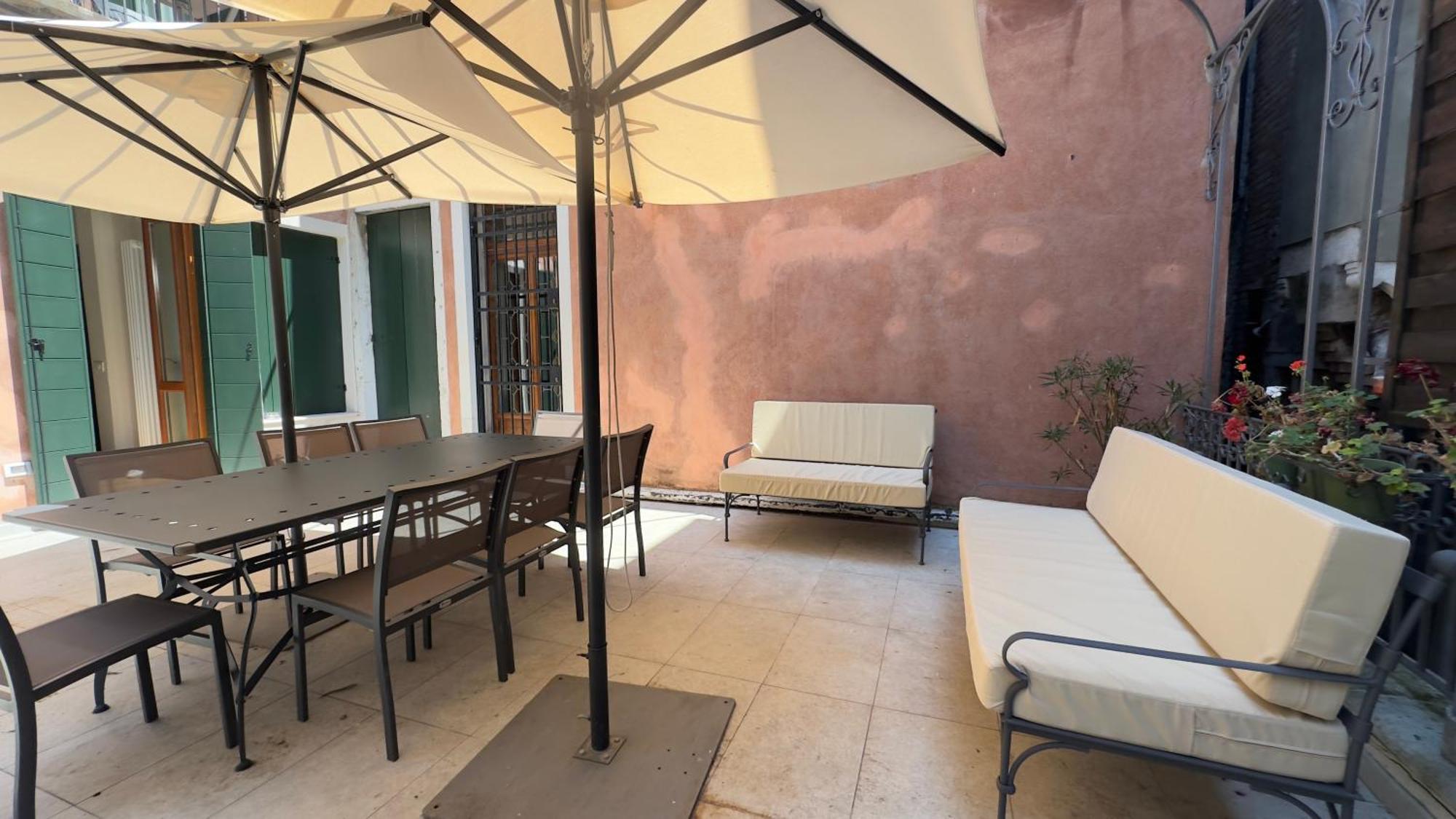 Santo Stefano Palace Venedig