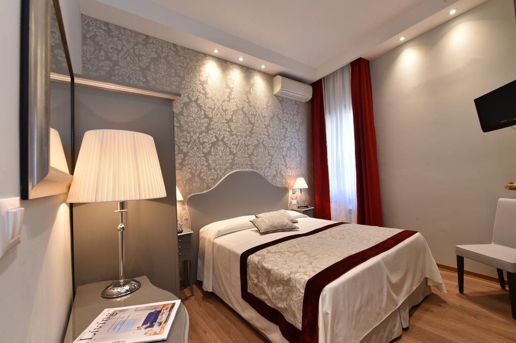 Hotel Rosa 2*