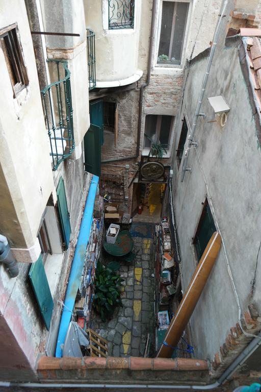 Savoia E Jolanda Venezia