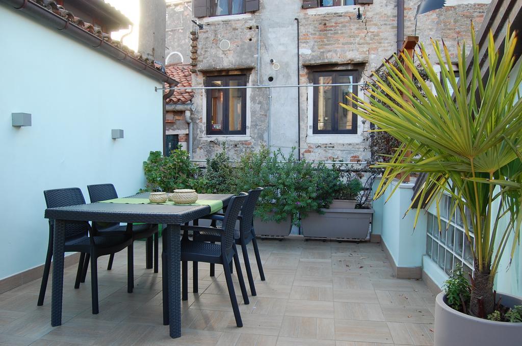 Apartment Loft Due Cuori Con Terrazza