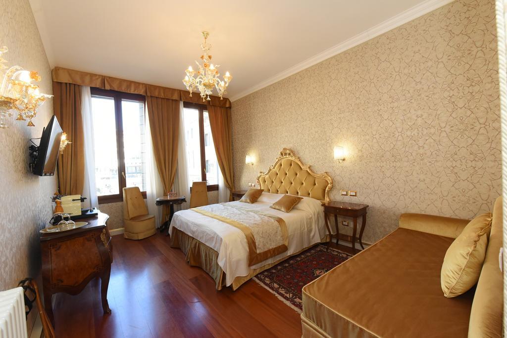 40.17 San Marco 2* Venise
