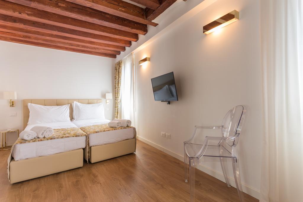 Apartments-rialto 1 - 2 - 3 Appartement Venetië