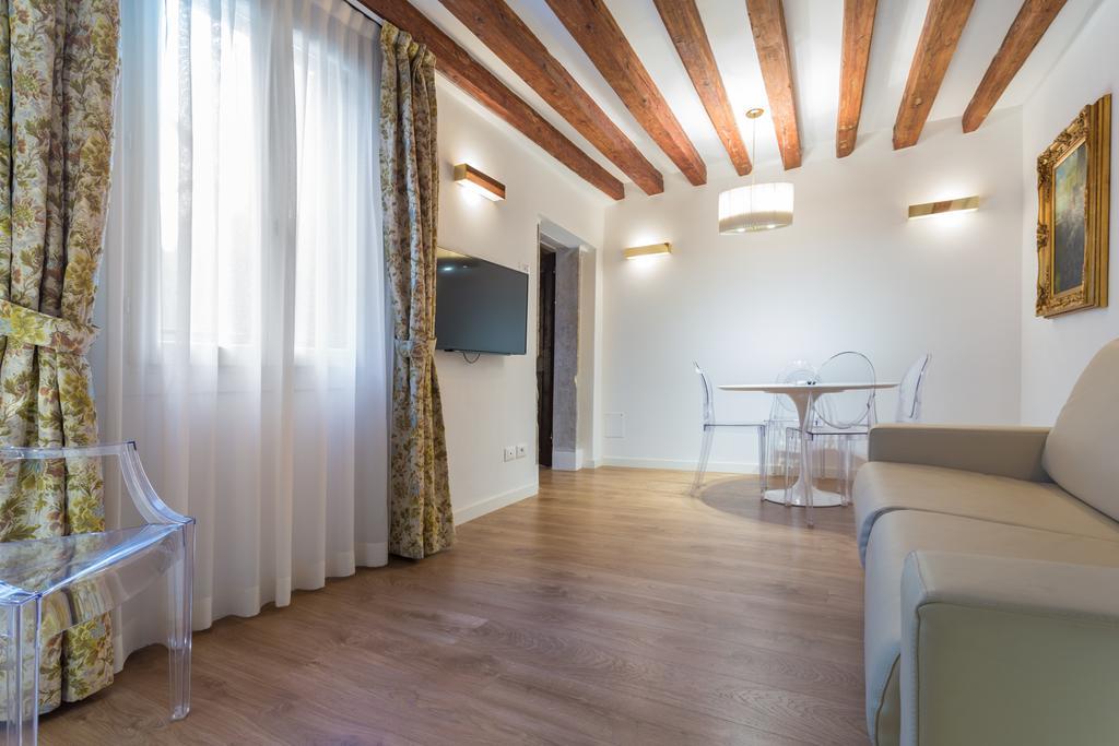 Appartement Apartments-rialto 1 - 2 - 3 Venetië