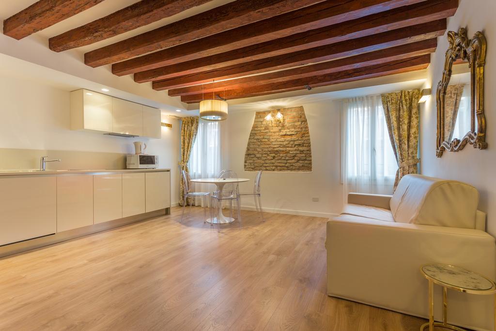 Apartments-rialto 1 - 2 - 3 Appartement Venetië
