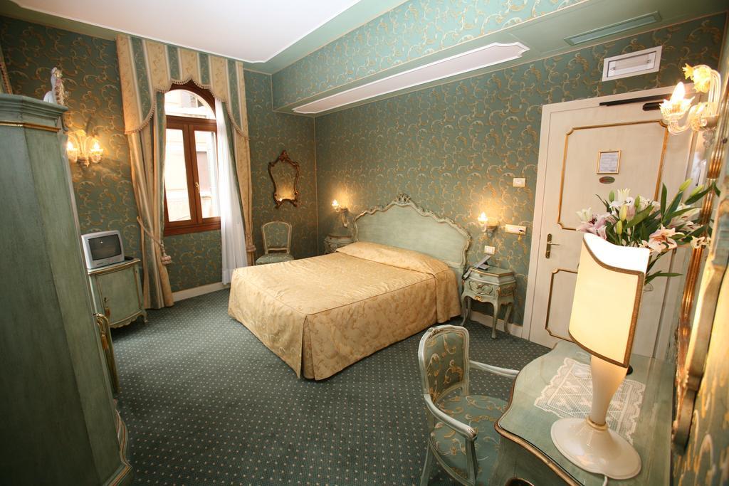 Couette-café Ca' Del Brocchi Venise
