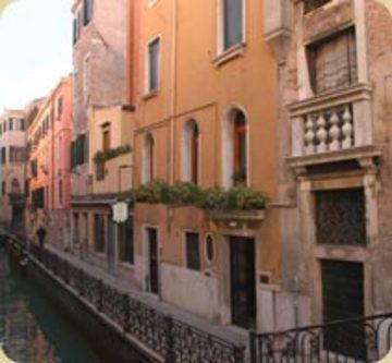 Canal 3* Venise