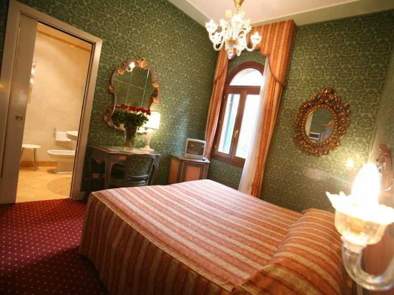 Couette-café Ca' Del Brocchi 2*