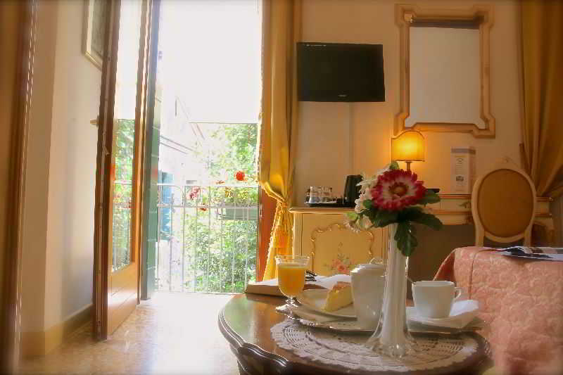 Bed & Breakfast Apostoli Palace Venetië