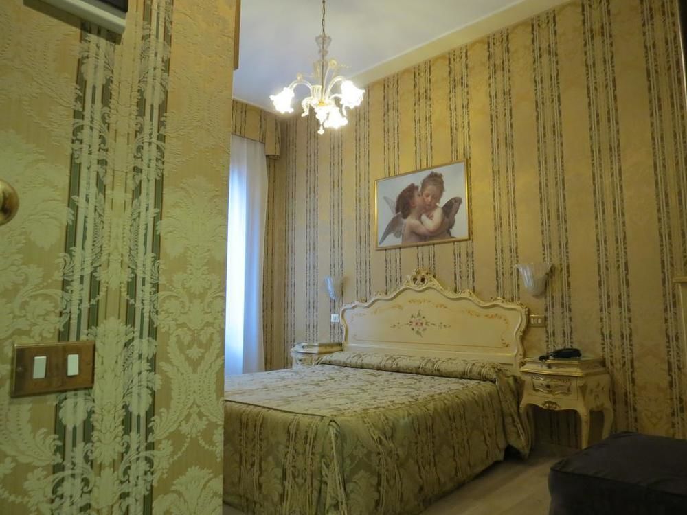 Hotel Bridge 3*