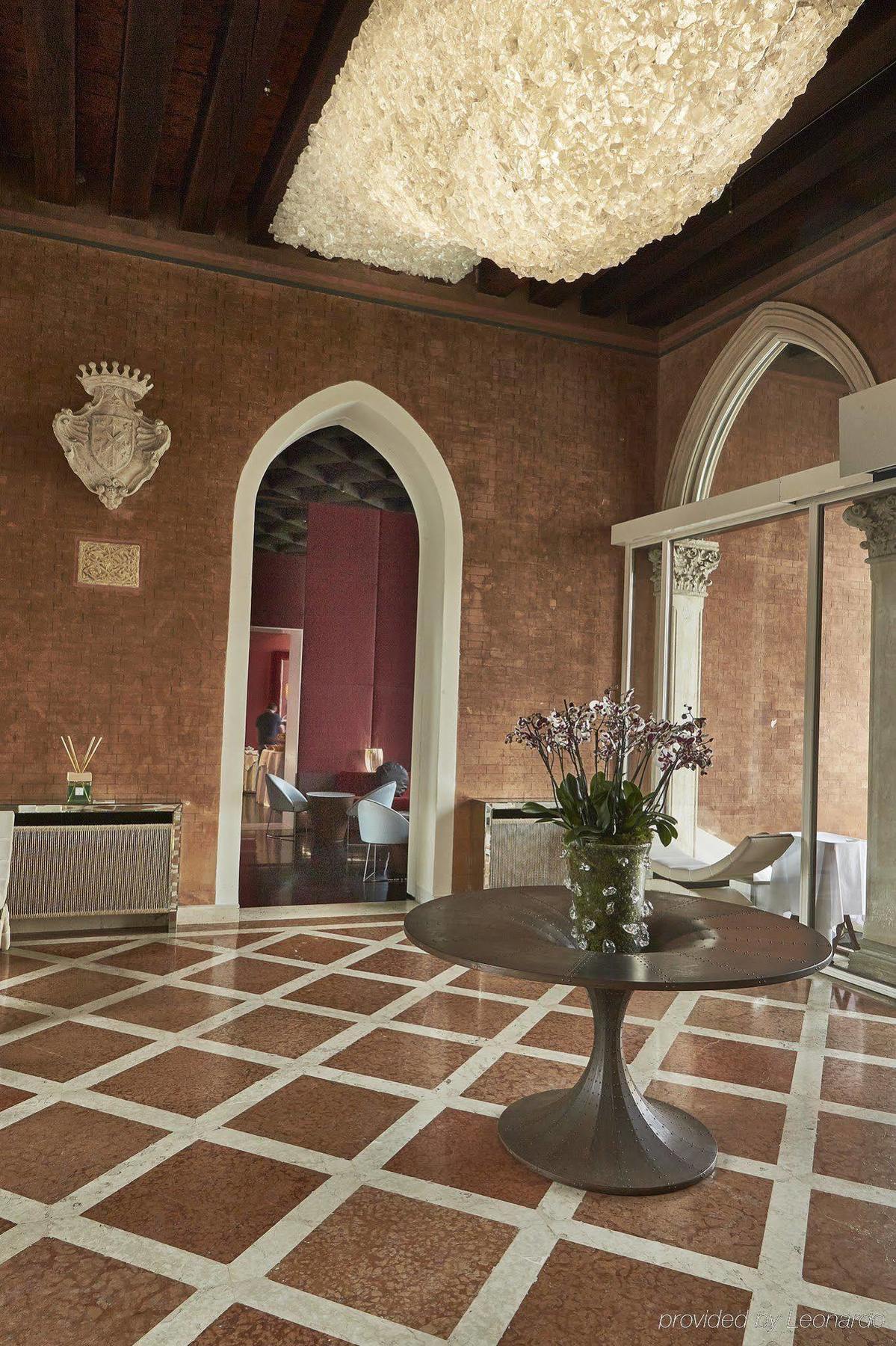 Sina Centurion Palace 5*