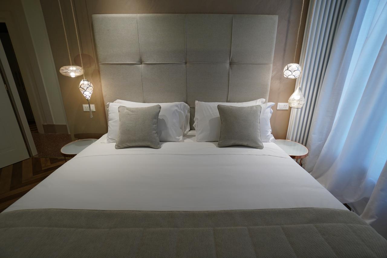 P 1779 Bed & Breakfast *