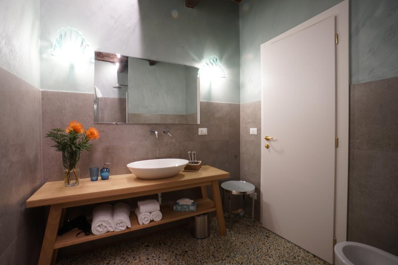P 1779 Bed & Breakfast