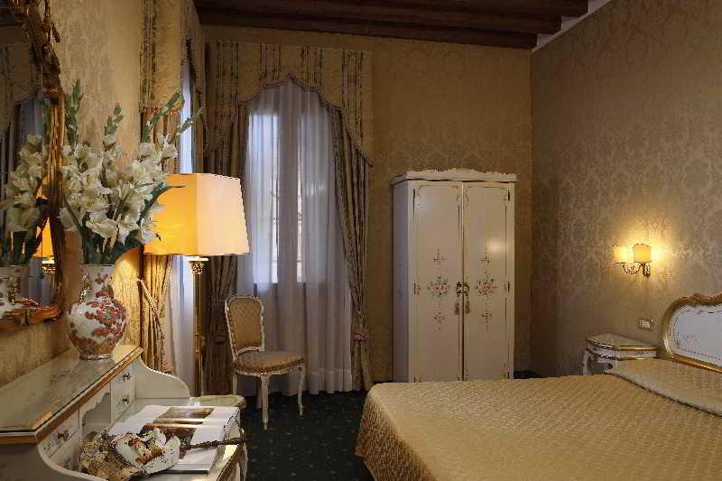 Castello 3* Venice