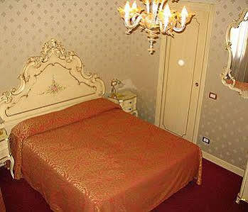Al Leon Bed & Breakfast Venezia