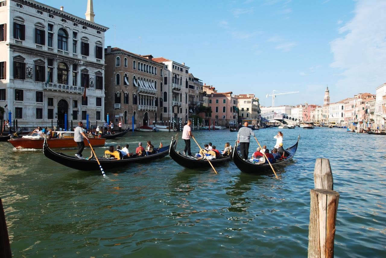 Palazzo San Beneto Venise