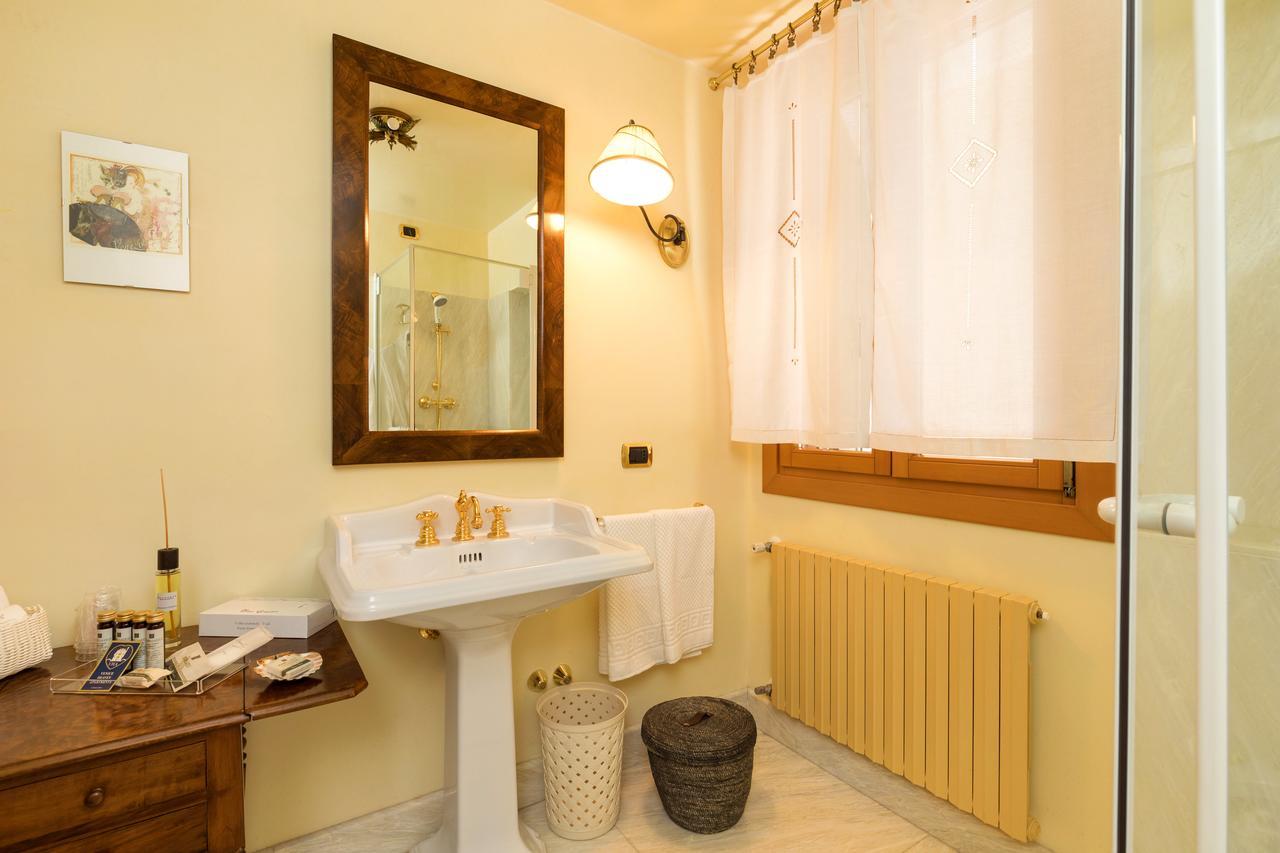Appartement Heaven San Marco 1 E 2, The Elegant A Stone S Throw From St S Square Venetië