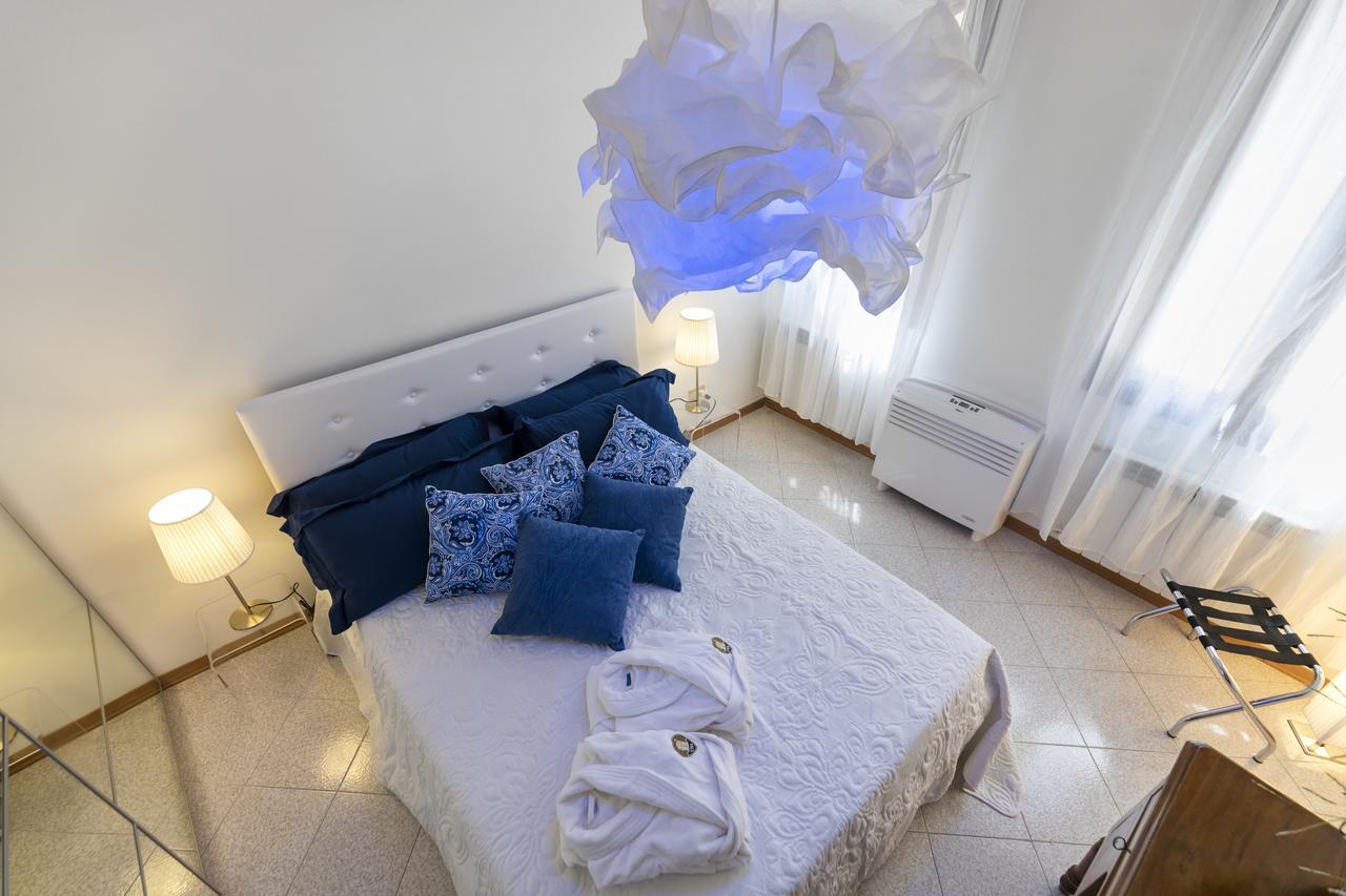 Appartement Heaven San Marco 1 E 2, The Elegant A Stone S Throw From St S Square Venetië