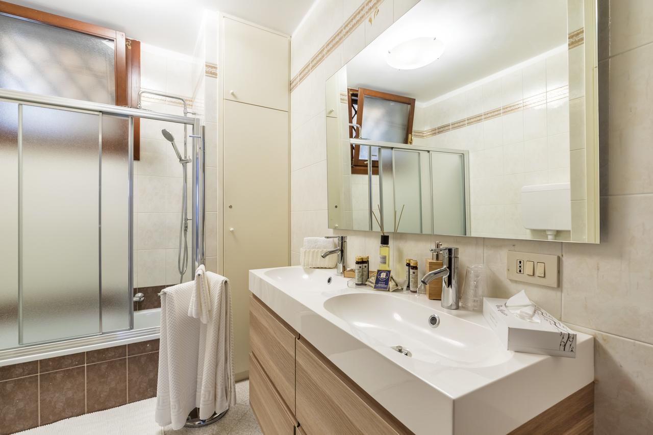 Appartement Heaven San Marco 1 E 2, The Elegant A Stone S Throw From St S Square Venetië