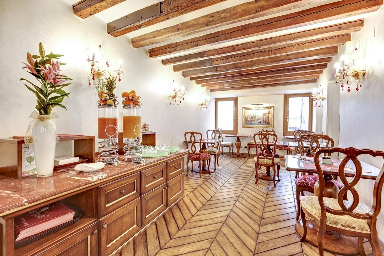 Hotel Casanova Venetië