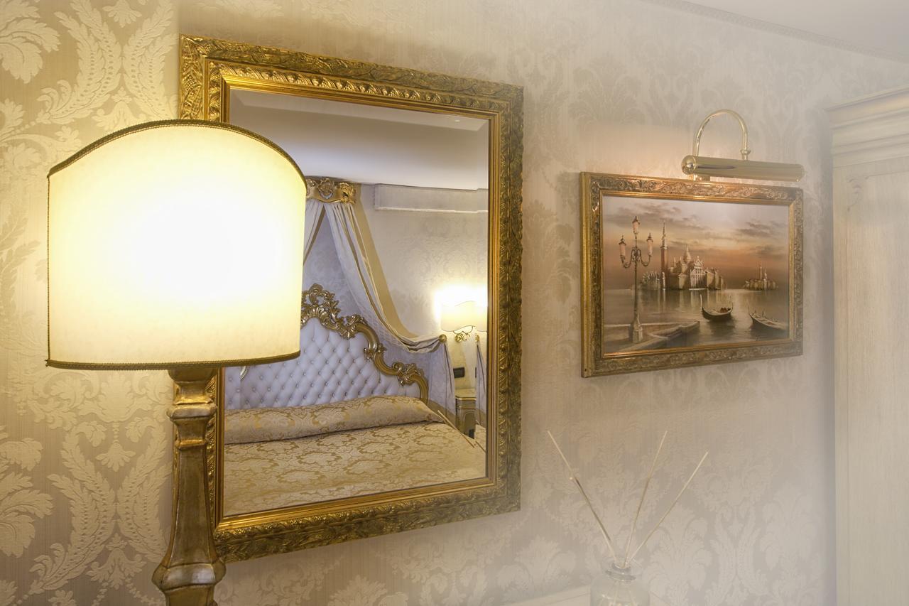 Noemi Hotel Venise
