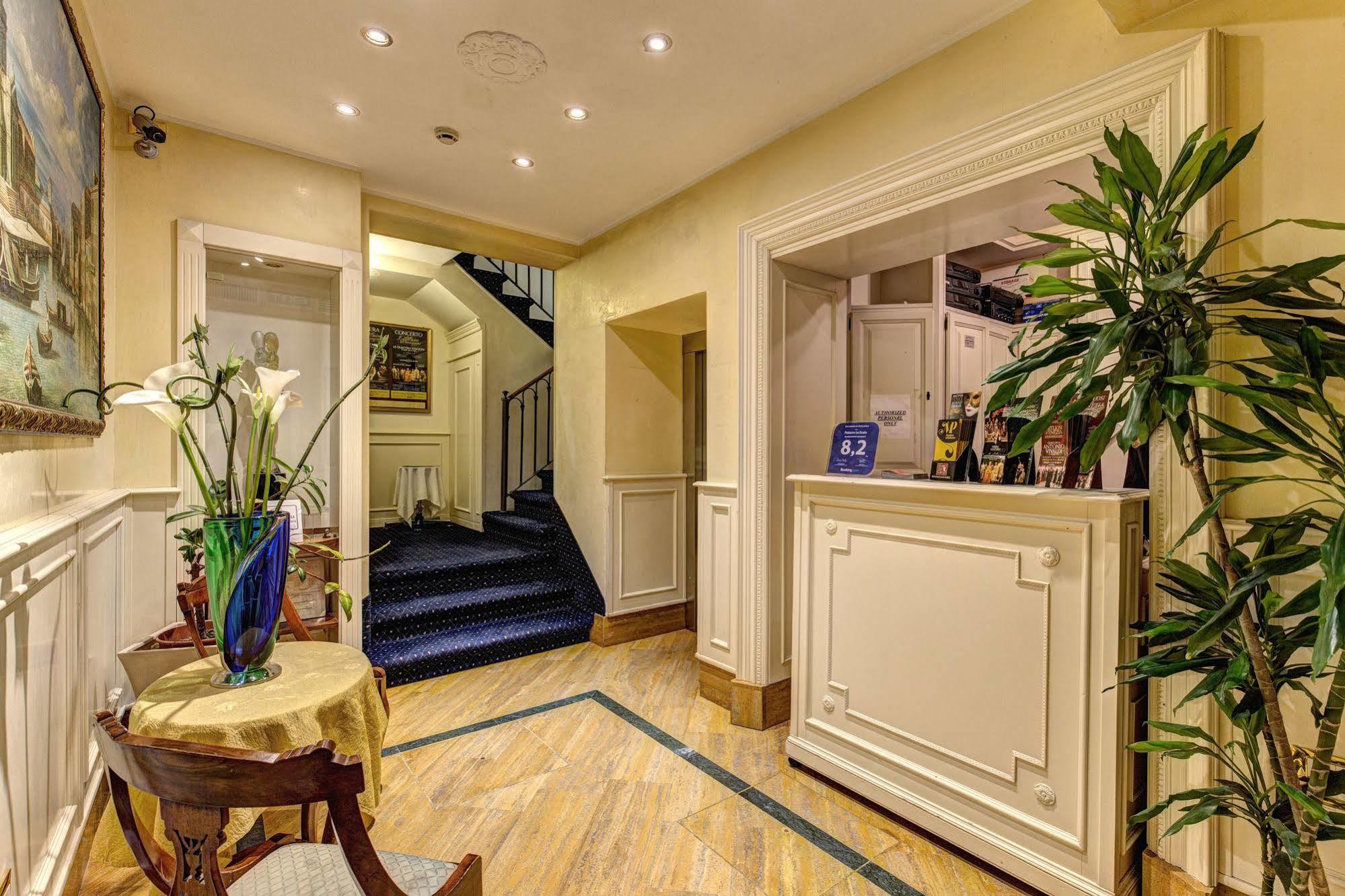 Palazzo La Scala 3* Venezia