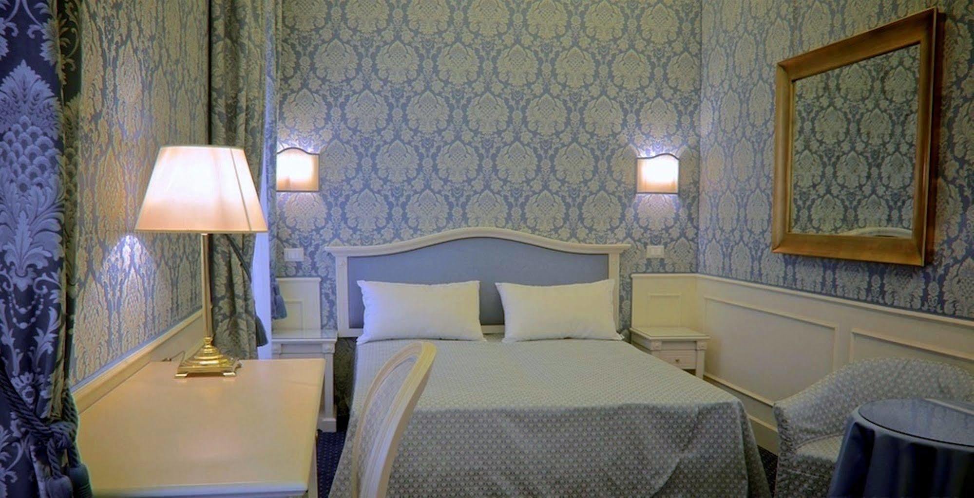 Corte Barozzi Aparthotel 2*