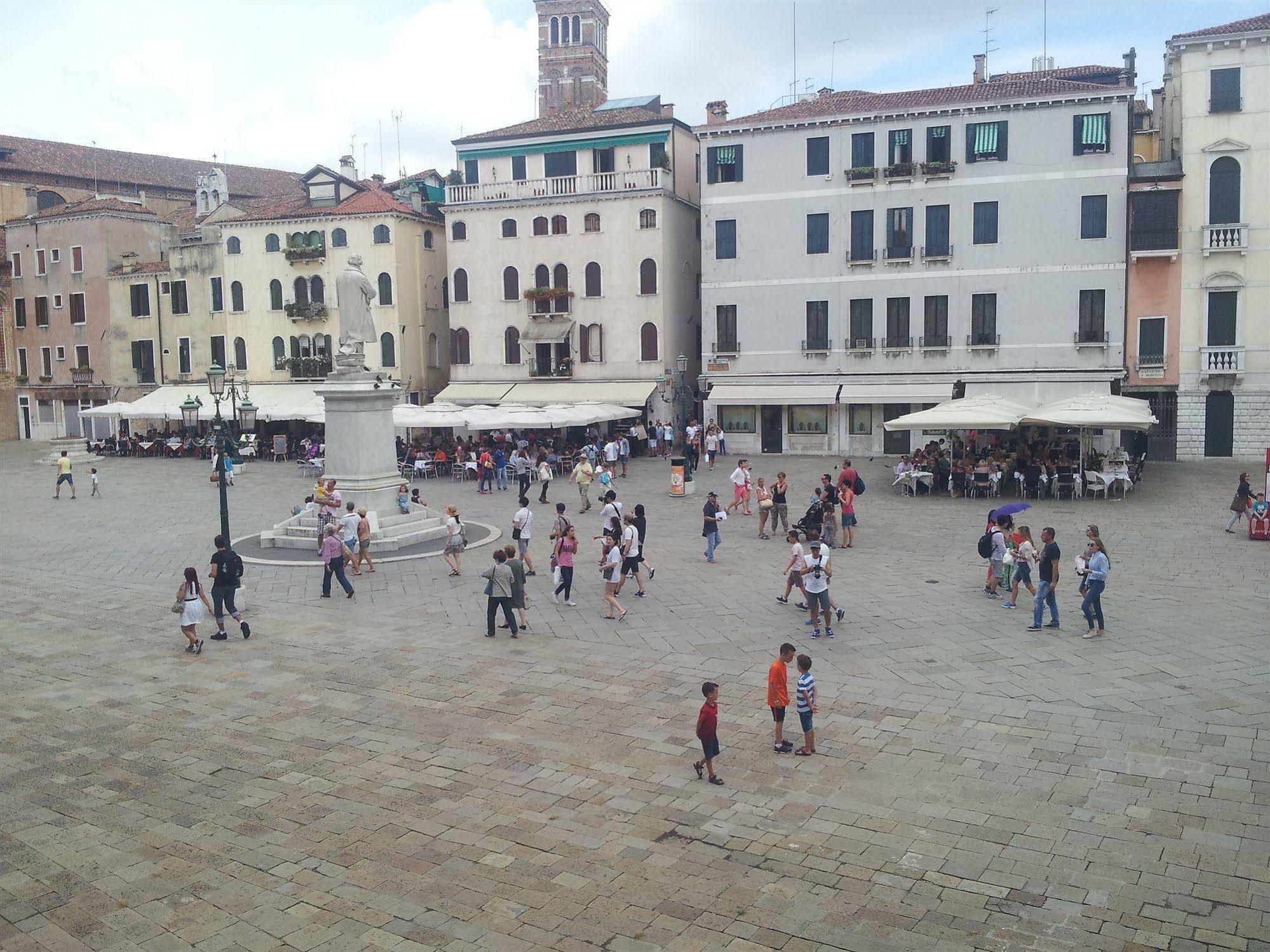 Affittacamere Luxury - Friendly 2*