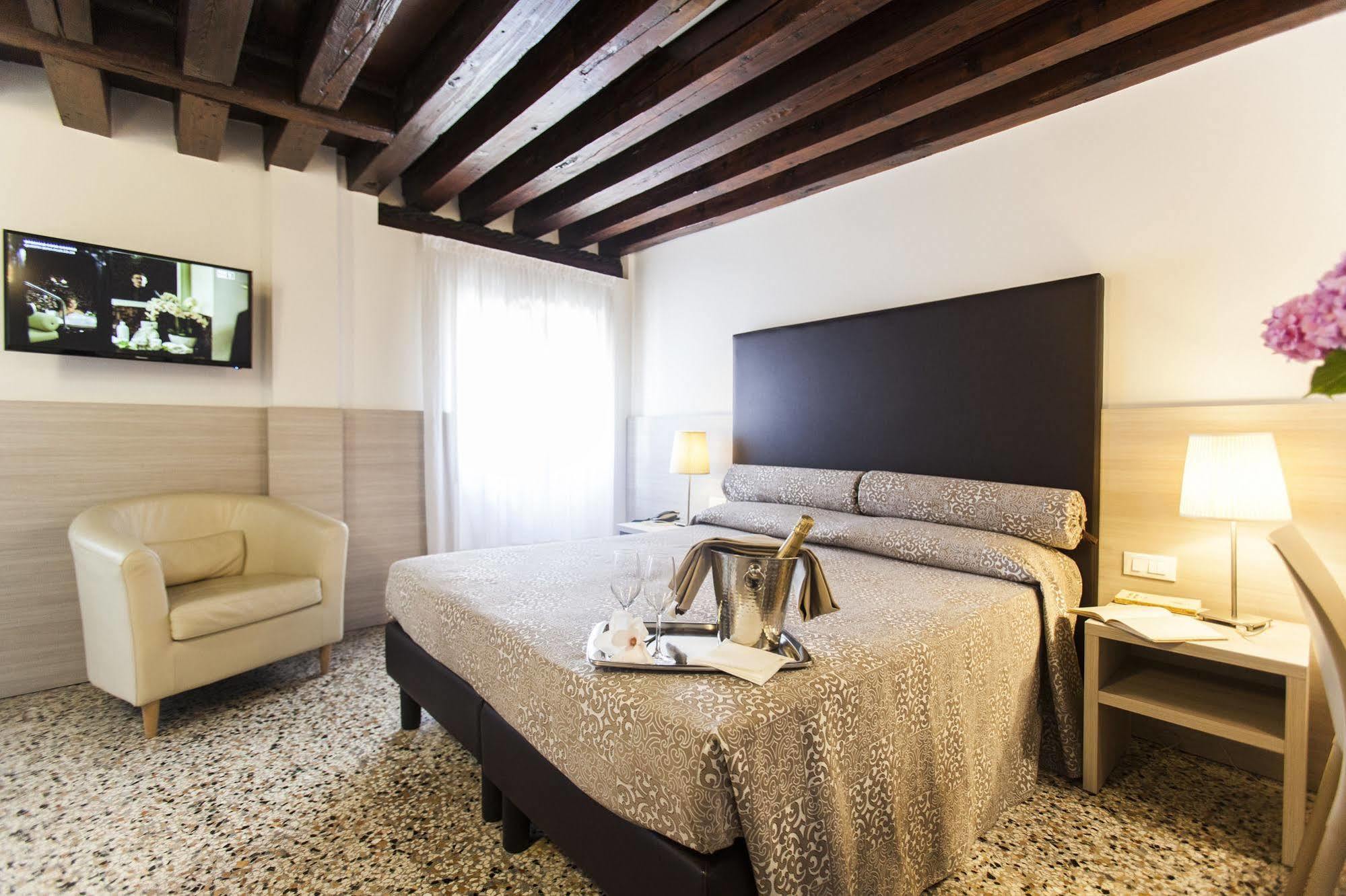 Couette-café Foresteria Levi Venise