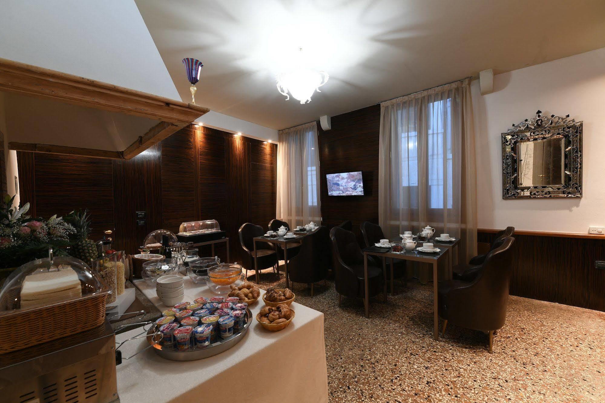 Locanda Leon Bianco On The Grand Canal Gasthof Venedig