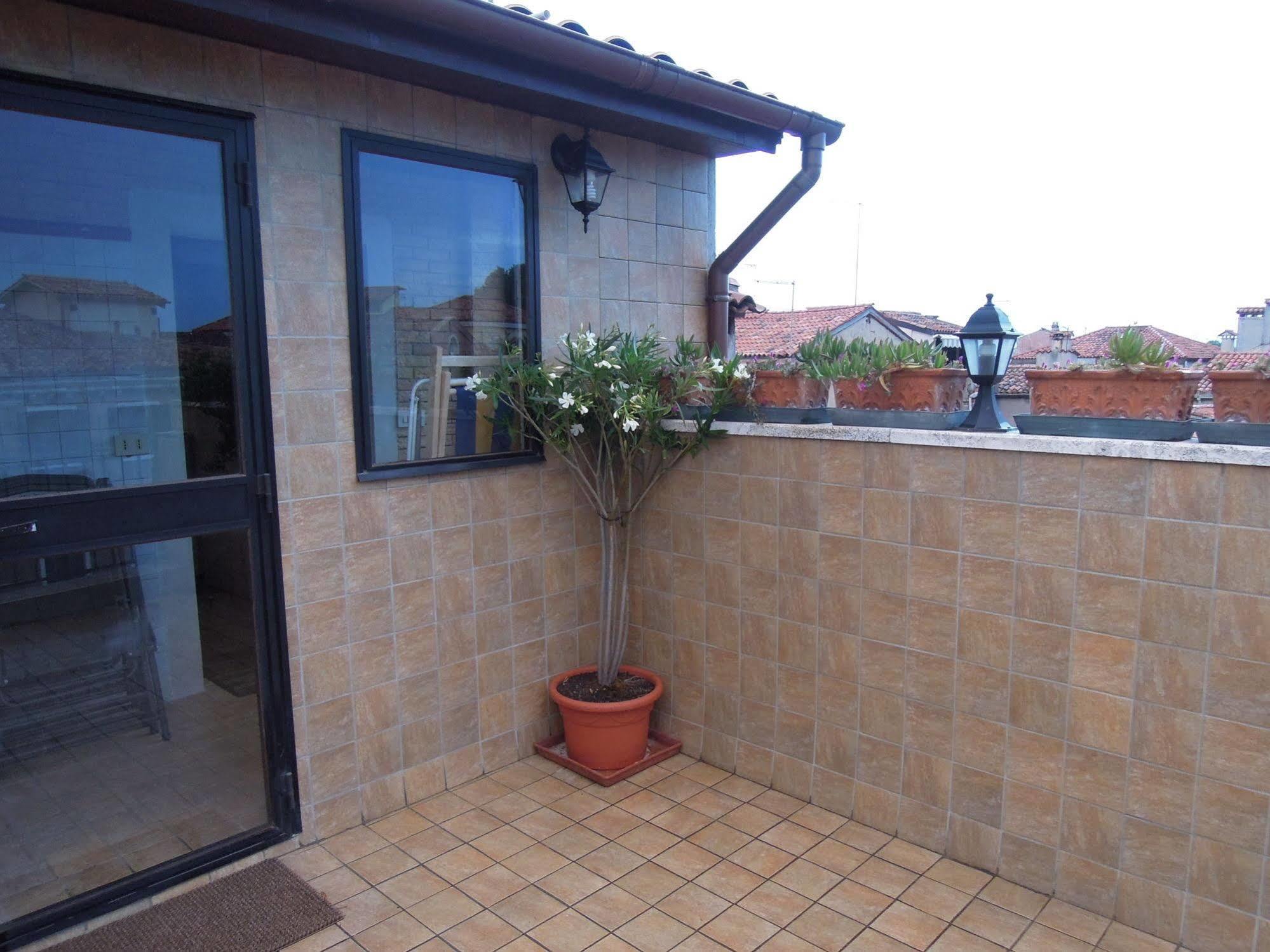 Ca' Delfina Holiday Appartement *