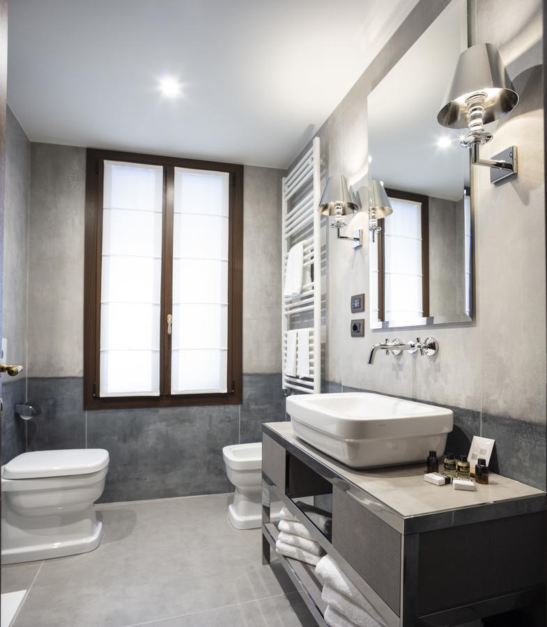 Aqua Apartment