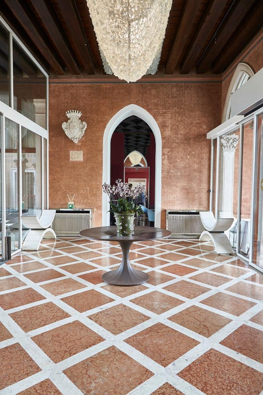 Sina Centurion Palace Hotel 5*