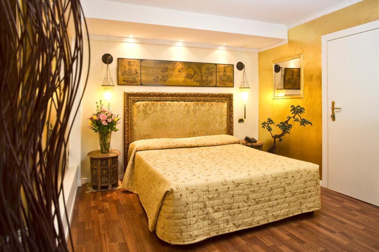 Noemi Hotel 3*